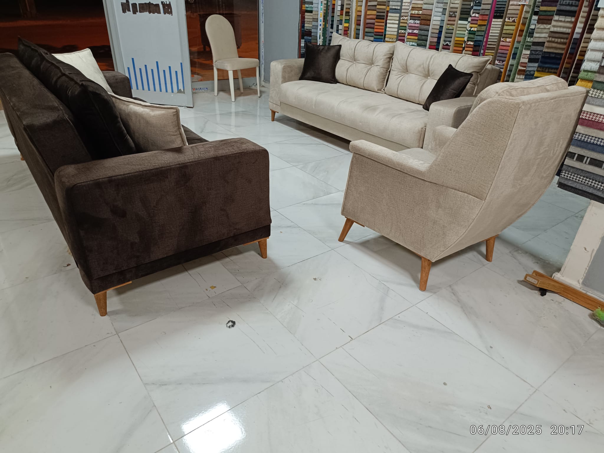 Estetik Koltuk Döşeme ile Yaşam Alanlarını Yeniden Şekillendirin